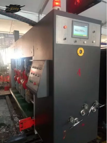 Automatic bottom folding gluing with flexo printing slotting die-cutting and auto bundling machine